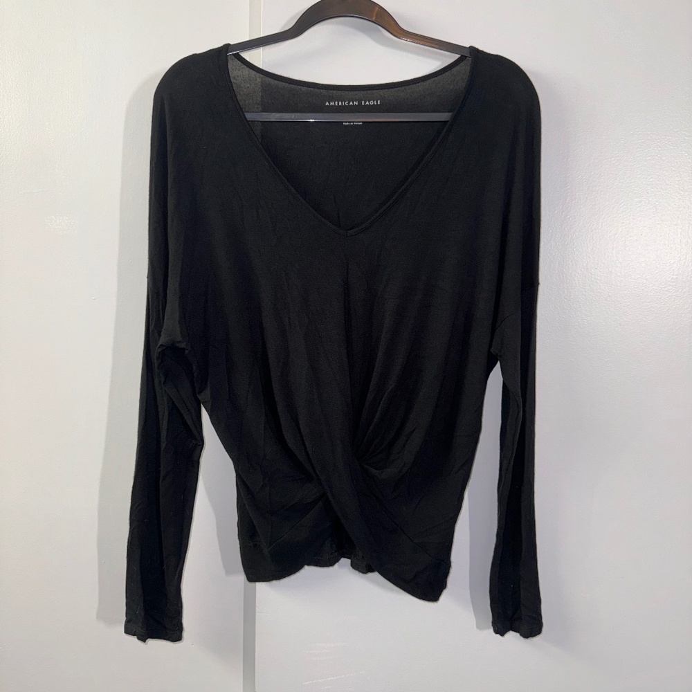 American Eagle Long Sleeve Top
